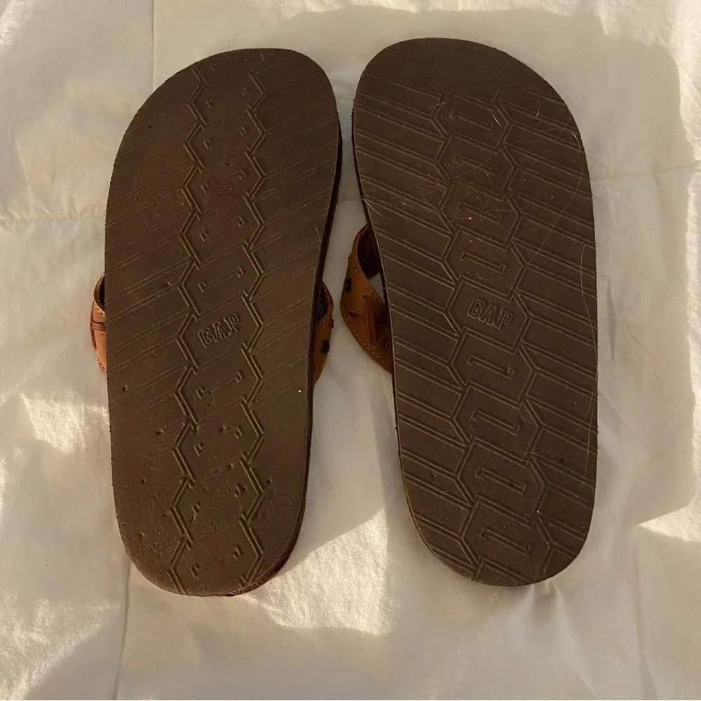 Gap Brown Leather Flip Flops